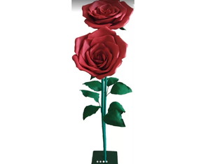 2 Rosas Gigantes em Eva Vermelha