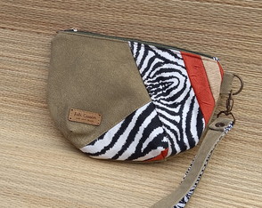 Clutch Safari