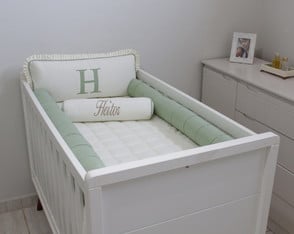 Kit Berço Personalizado 08 Peças Palha com Verde Oliva