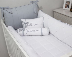 Kit de Berço Personalizado 09 Peças Unissex Branco com Cinza