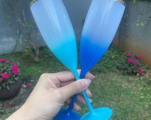 Taça de Champanhe Degrade com Borda Metalizada Lisa