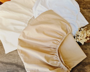 4 Lençóis Algodão e 2 Impermeáveis Elástico Mini Berço