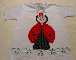 Camiseta Infantil - Dona Joaninha