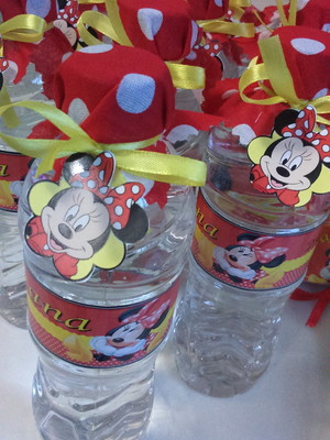 Água personalizada minnie