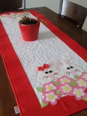 Trilho de mesa páscoa