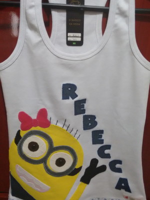 Camisetas em patch aplique minions laço