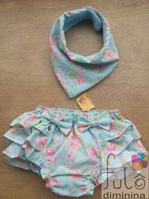 Tapa fralda + babador bandana floral