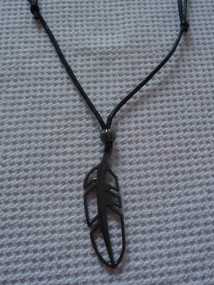 Colar masculino pena 68a221