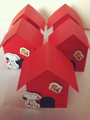 Casinha do snoopy tam p