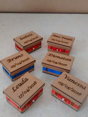 Caixas em mdf crú para lembrancinhas