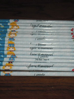Lápis personalizados