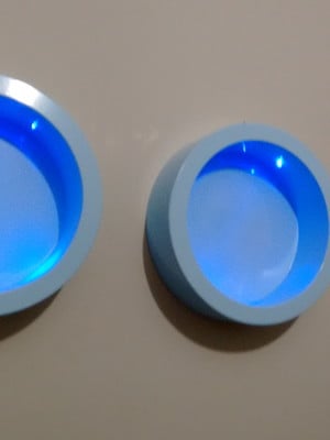 Tres nichos g azul com led