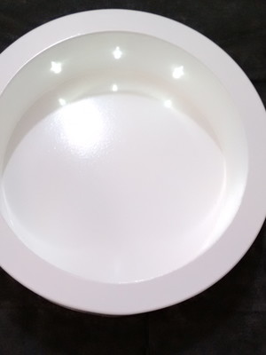 Nicho m com led