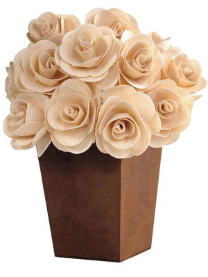 Cachepot com flores artesanais