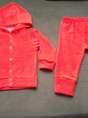 Conjunto em plush - calça e blusa com touca - rn p m g gg