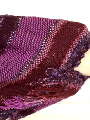 Poncho estilo mexicano no tear