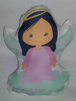 Almofada com formato batizado menina
