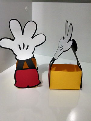 Caixa luvas do mickey