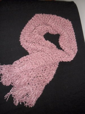 Cachecol feminino em tricô