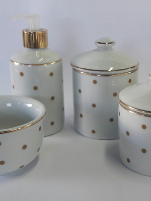 Kit higiêne bebe poa friso em ouro
