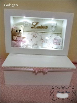 Caixa personalizada + cenário com led