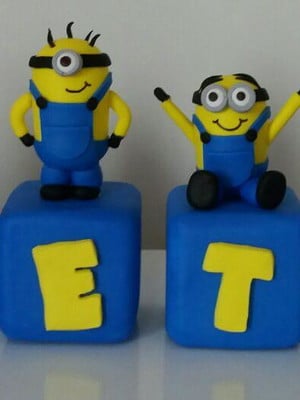 Cubos com nome - minions