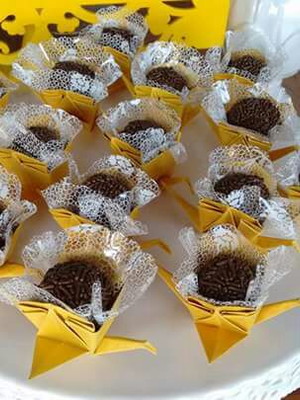 100 forminhas de doces tsuru