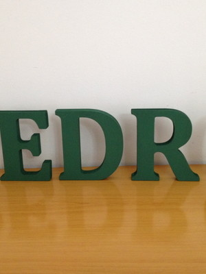 Letras em madeira mdf