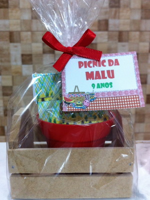 Lembrancinha jardinagem caixote picnic