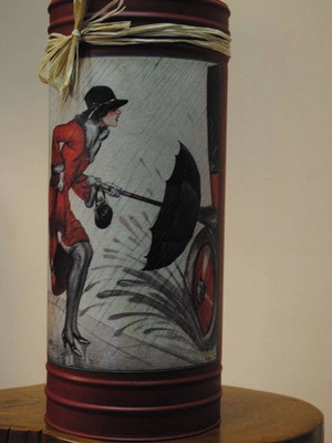 Porta guarda chuvas em decoupage