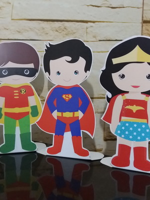 Display de mesa liga da justiça