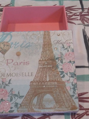 Caixa decorativa - paris rosa
