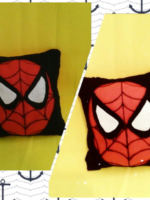Almofadas em feltro homem-aranha