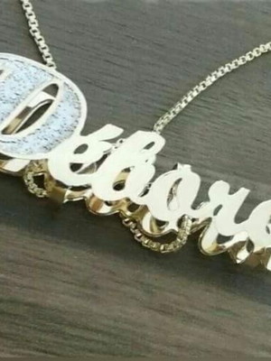 Colar de nome sem desenhos banhado