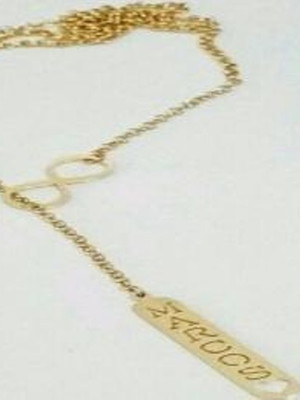 Colar gravata personalizado com nome