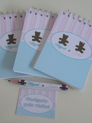 Bloquinho personalizado com lápis urso gêmeos