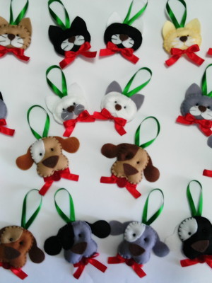 Chaveiro e enfeite de árvore de natal cachorrinho e gatinho