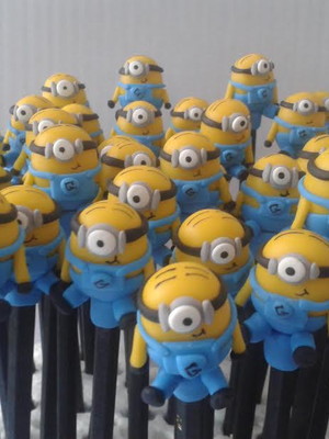 Lapis decorado dos minions