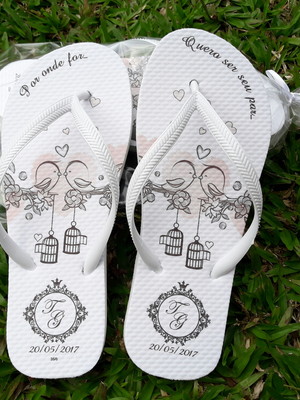 Chinelo personalizado casamento