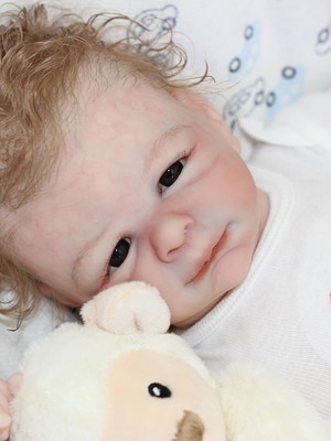 Bebe bonecas felipe