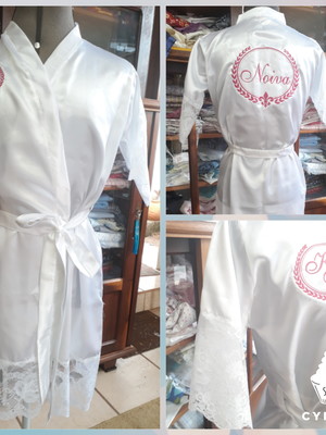 Robe de cetim brasões + renda