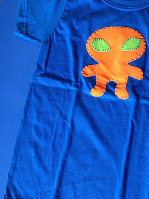 Camiseta infantil/t-shirt azul et