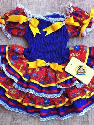 Vestido festa junina tamanho 4 ao 8
