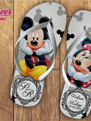 Chinelo - casamento noivos mickey
