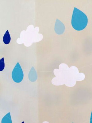 Kit com 2 varais nuvem e gotas