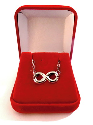 Colar infinito folheada a ouro 18k.