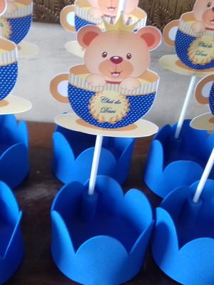 Enfeite de mesa urso príncipe na xícara