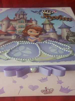 Caixa em mdf decorada princesa sophia