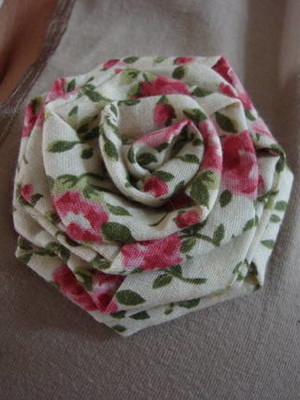 Broche fl somente sob encomenda!!!!