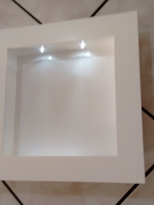 Nicho com led e moldura lisa
